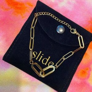 Slide Jewels Chain Linked Bracelet *BRAND NEW - NEVER WORN*